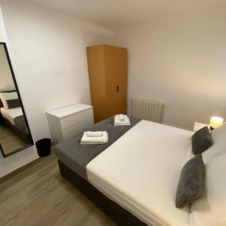 アパート マリトン Baška Voda