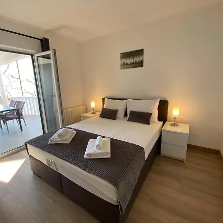 マリトン アパート