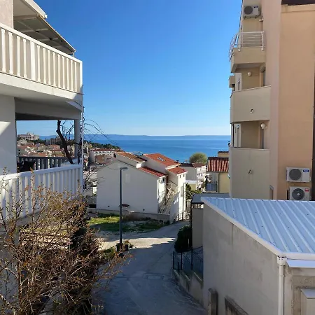 マリトン Baška Voda