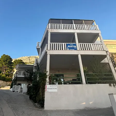 アパート マリトン